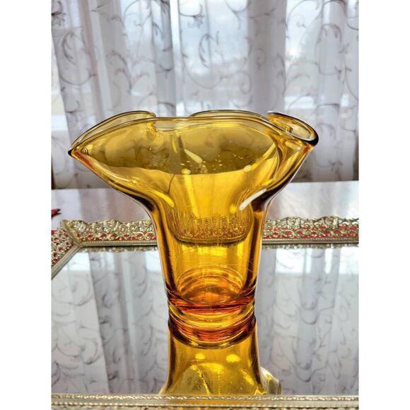 Vintage Amber Handkerchief Vase, Art Glass Mid Century Modern - Picture 2 of 5